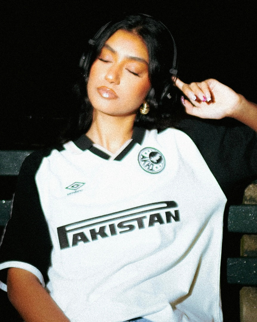 The Akhi Third Kit