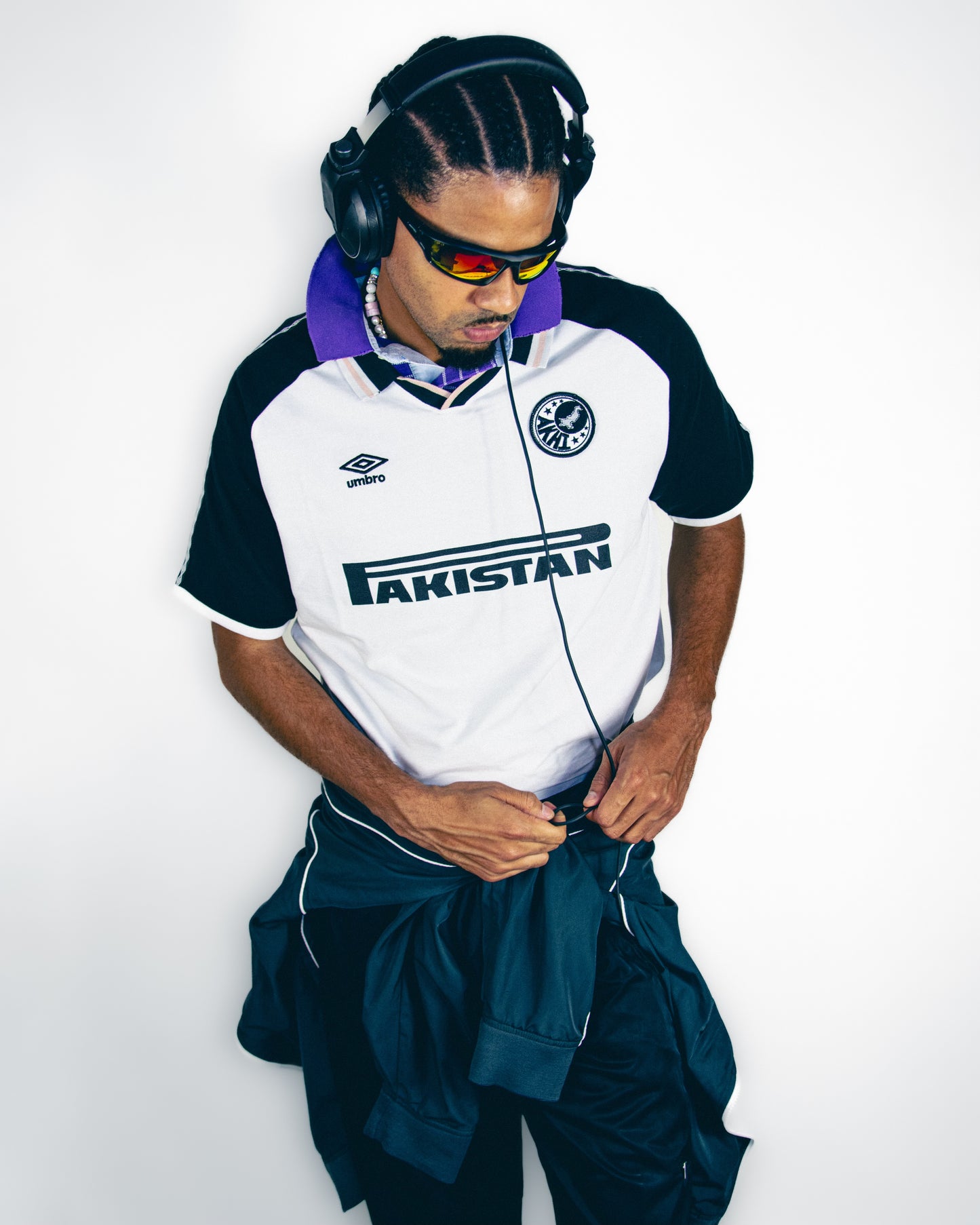 The Akhi Third Kit